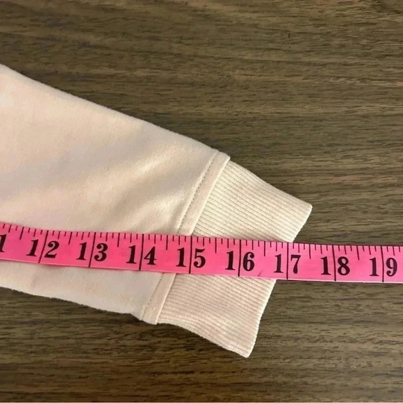 🌟Rae Dunn Women's "BEST MOM  EVER" Studio Raglan Pullover Sweatshirt S - Picture 11 of 11